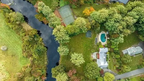 84 Wildwood Dr, Needham, MA 02492 photo 35