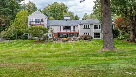84 Wildwood Dr, Needham, MA 02492 photo 31