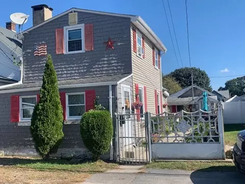 368 Ocean Grove Ave, Swansea, MA 02777