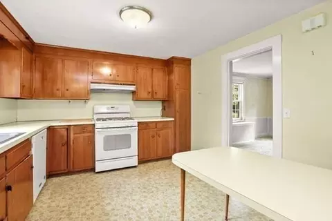 42 Summit Rd, Wellesley, MA 02482 photo 14