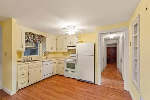 54 Fairmount Ave, Saugus, MA 01906 photo 6