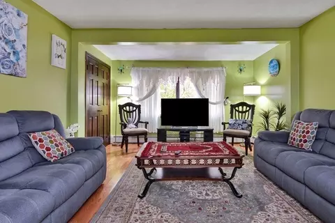 47 Estes St, Everett, MA 02149 photo 9