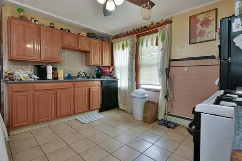 47 Estes St, Everett, MA 02149 photo 22