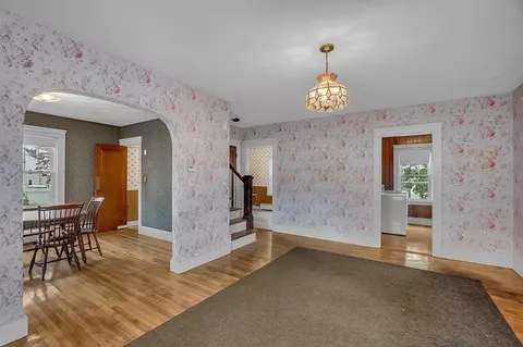 15 Halmstad St, Worcester, MA 01607 photo 8