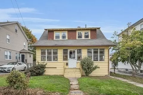 15 Halmstad St, Worcester, MA 01607 photo 3