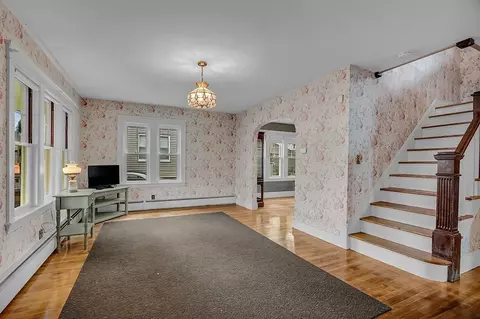 15 Halmstad St, Worcester, MA 01607 photo 7
