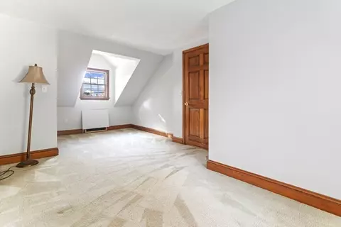 82 Spring St, Stoneham, MA 02180 photo 23