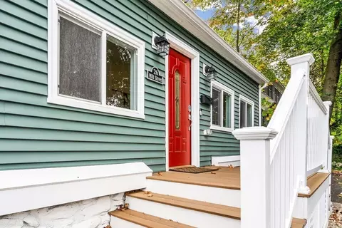 26 Mill St, Maynard, MA 01754 photo 7