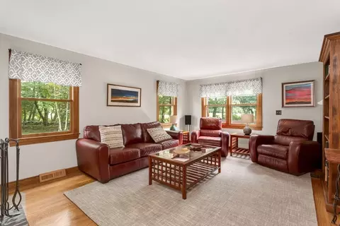 8 Mill River Dr, Mendon, MA 01756 photo 12