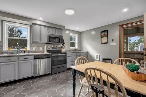 173 Memory Ln, Orange, MA 01364 photo 11