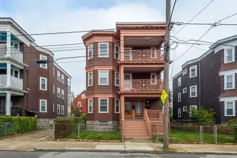 70 Sudan St, Dorchester, MA 02125