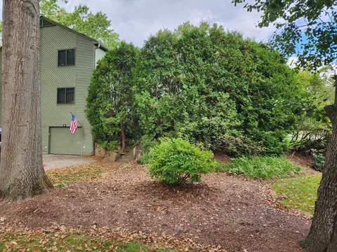 85 Leland Farm Rd #85, Ashland, MA 01721