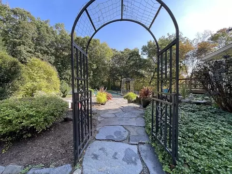 62 Long Plain Rd, South Deerfield, MA 01373 photo 32