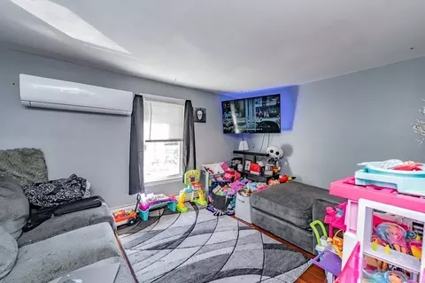 15 Gaugh St, Easthampton, MA 01027 photo 20