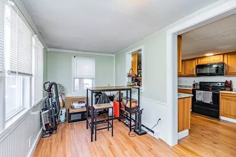 15 Gaugh St, Easthampton, MA 01027 photo 12