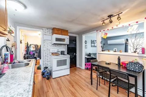 15 Gaugh St, Easthampton, MA 01027 photo 22
