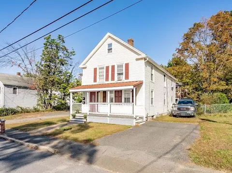 15 Gaugh St, Easthampton, MA 01027 photo 3