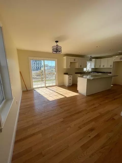 887 Dwelly, Fall River, MA 02720 photo 7