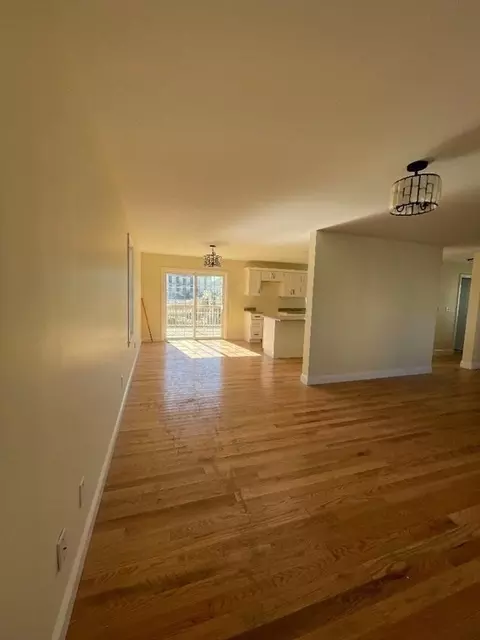 887 Dwelly, Fall River, MA 02720 photo 6
