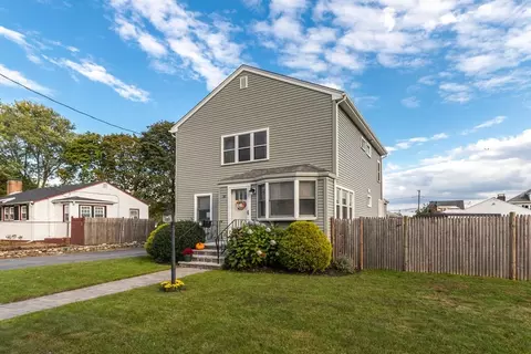 30 Spencer Ave, Saugus, MA 01906