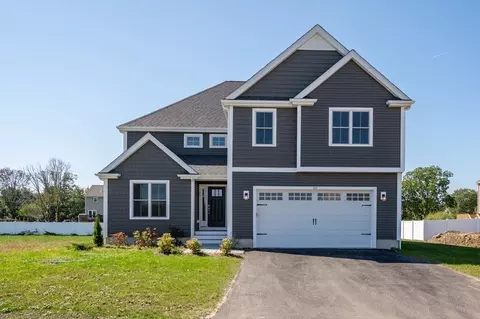 3 Narragansett Dr, West Bridgewater, MA 02379