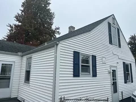 179 Powell Ave, Springfield, MA 01118 photo 5