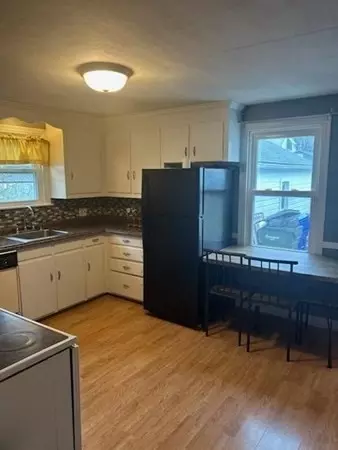 179 Powell Ave, Springfield, MA 01118 photo 10
