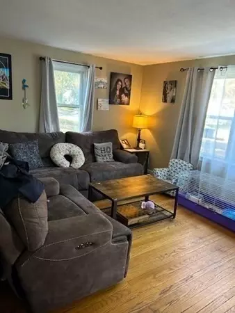 179 Powell Ave, Springfield, MA 01118 photo 8