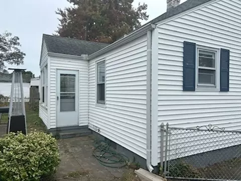 179 Powell Ave, Springfield, MA 01118 photo 6