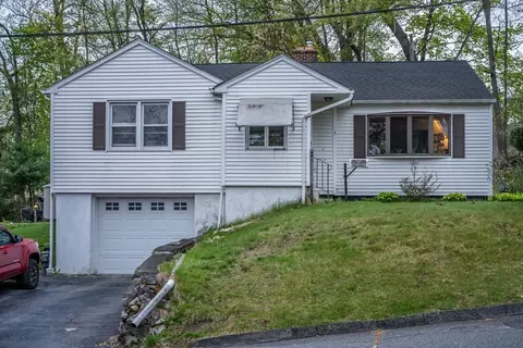 5 Elmer St, Worcester, MA 01603