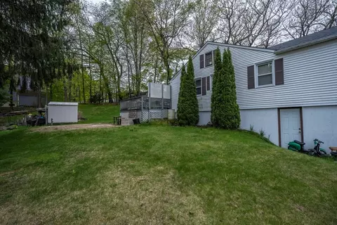 5 Elmer St, Worcester, MA 01603 photo 24