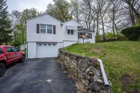 5 Elmer St, Worcester, MA 01603 photo 30