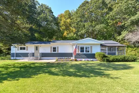 160 Washington St #60, Plainville, MA 02762
