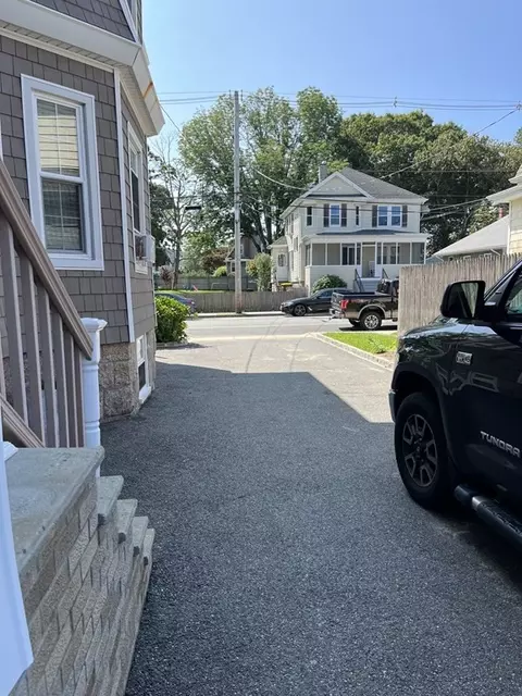 628-630 Weetamoe St, Fall River, MA 02720 photo 9