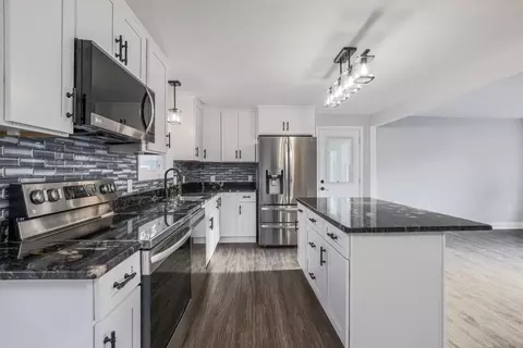 9 Surrey Ln, Webster, MA 01570 photo 15