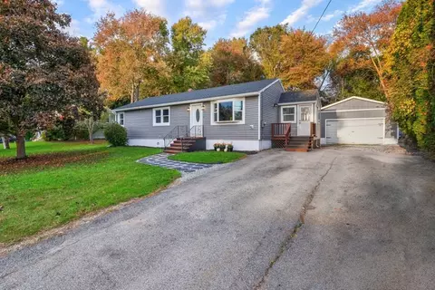 9 Surrey Ln, Webster, MA 01570 photo 2