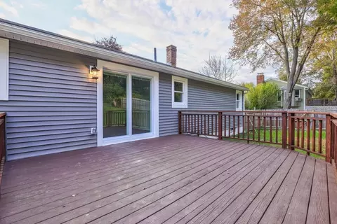 9 Surrey Ln, Webster, MA 01570 photo 7