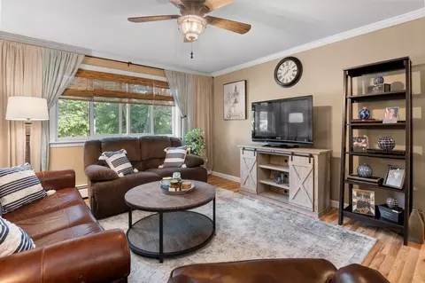 45 Macy St #305A, Amesbury, MA 01913