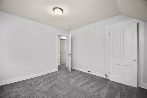 59 W Main St, Ware, MA 01082 photo 33