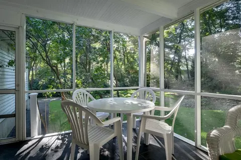 28 Yorkshire Rd, Dover, MA 02030 photo 16