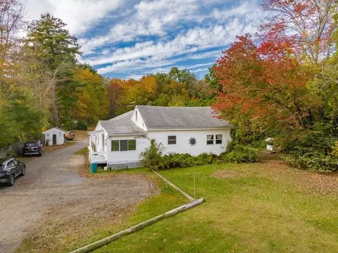 299 East St, South Hadley, MA 01075