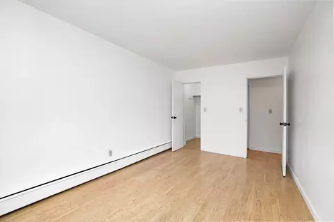 32 Juniper St #96, Brookline, MA 02445 photo 14
