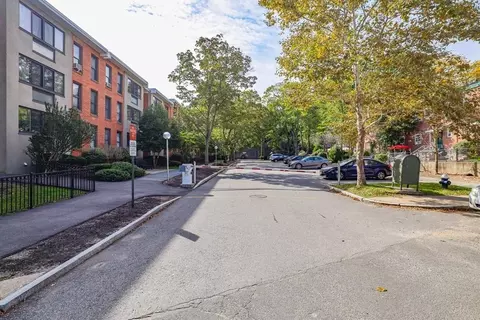 32 Juniper St #96, Brookline, MA 02445 photo 21