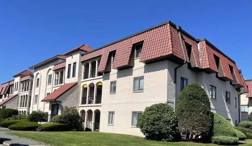 685 Oak St 43, Brockton, MA 02301 11 Photos Movoto