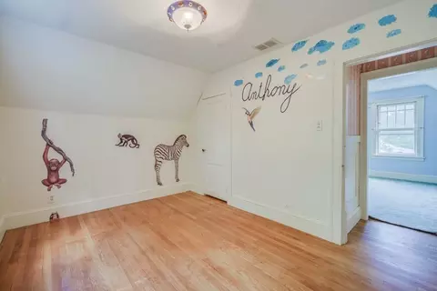 104 Linnell St, Springfield, MA 01104 photo 21