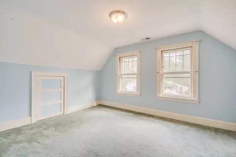 104 Linnell St, Springfield, MA 01104 photo 19