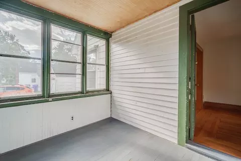 104 Linnell St, Springfield, MA 01104 photo 30