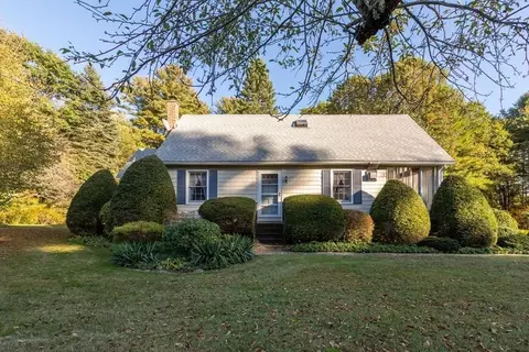 54 Prouty Rd, Hardwick, MA 01031