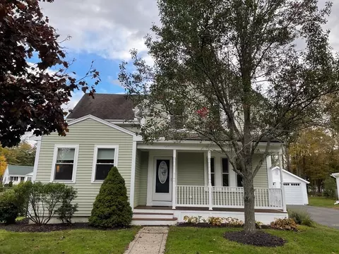 156 Depot St, Easton, MA 02375