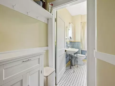 33 Spring St, Somerville, MA 02143 photo 17